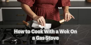 How to Cook With a Wok On a Gas Stove