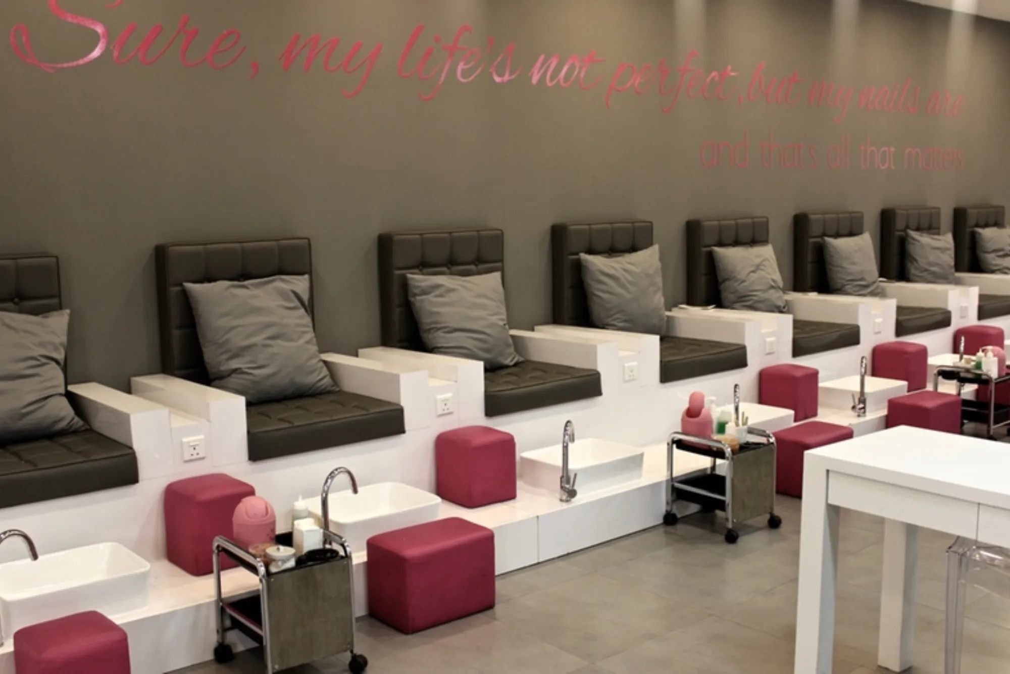 blo out beauty bar tecom