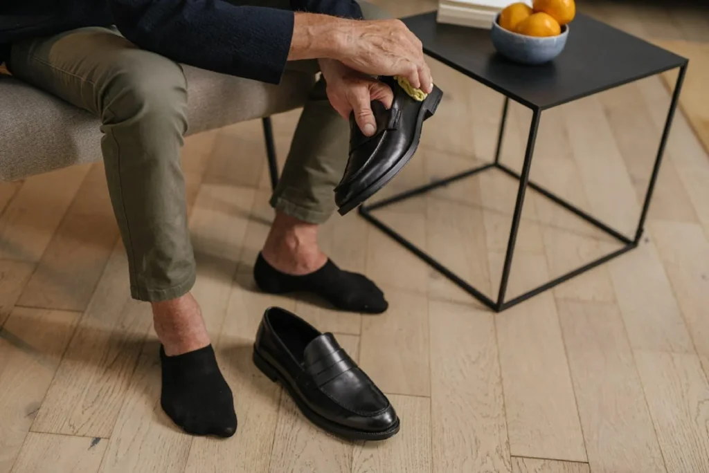 Store Your Shoes Properly to Avoid Dust and Deterioration